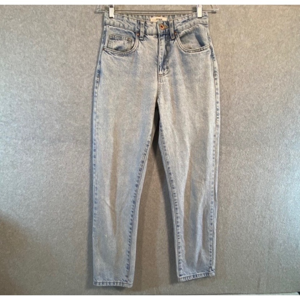 Cotton On Mom Jean Women Size 4 Light Wash Blue High Rise Tapered Denim EUC